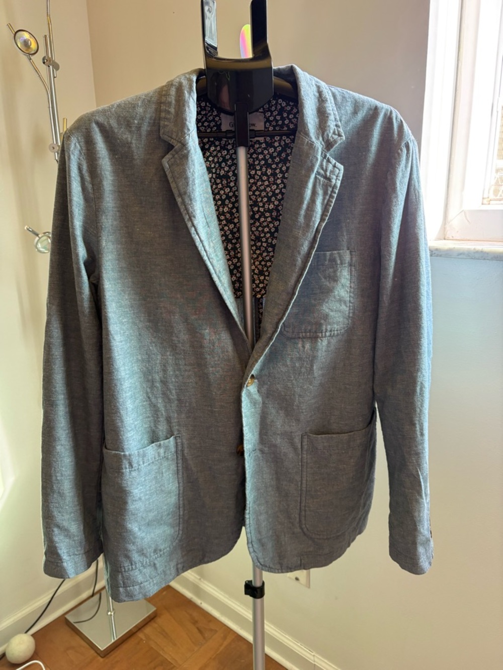 Goodfellow & Co Women’s Casual Lightweight Blazer Blue with Flowers L